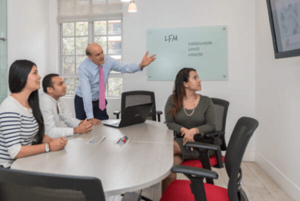 Orientación para convertir tu negocio en franquicia